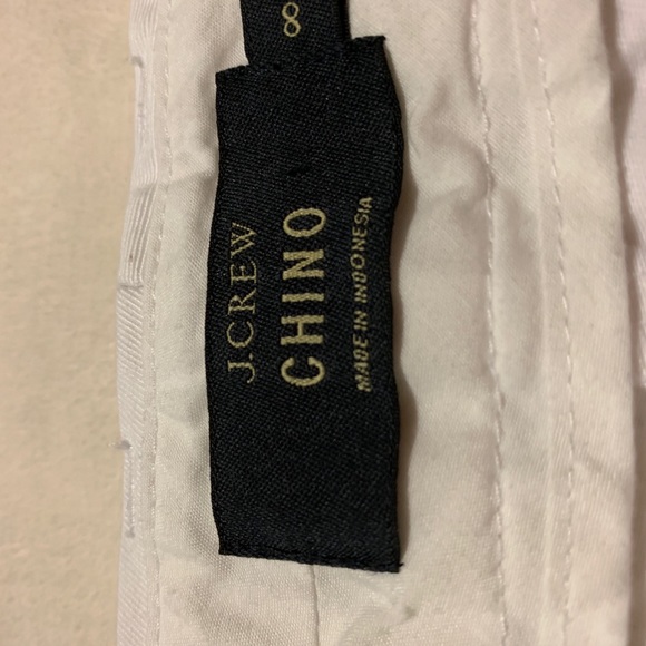 J. Crew Women’s White Flat Short Size 8 - Picture 2 of 4